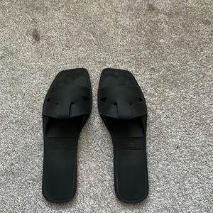 Zara Black Rubber slides